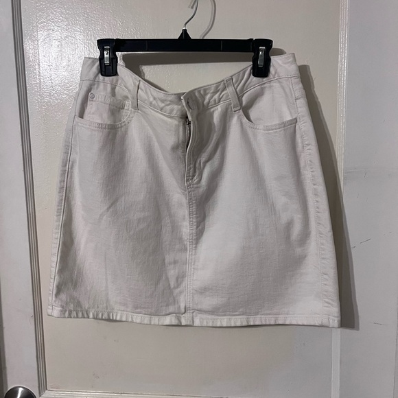 Tommy Hilfiger Dresses & Skirts - Tommy Hilfiger White Denim Mini Skirt